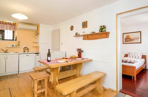 Lic House | Wonderful private villa for 4 people with WIFI, A/C, private pool, TV and pets allowed