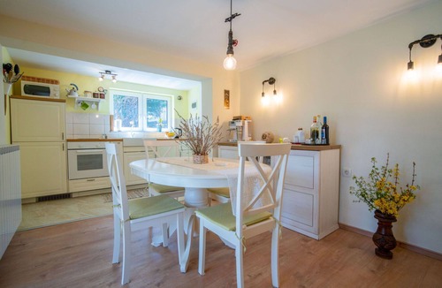 Lic House | Wonderful private villa for 6 guests with hot tub, WIFI, private pool, TV, terrace and pets allo.