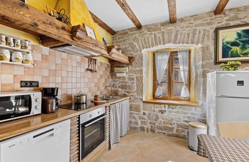 Krbune House | Wonderful private villa for 4 guests with private pool, A/C, WIFI, TV, terrace and panoramic view