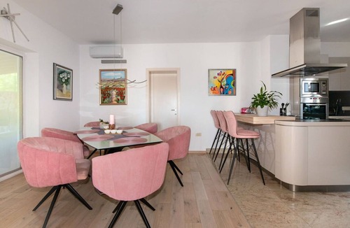 Rukavac House | Wonderful private villa with hot tub, A/C, WIFI, private pool, TV, terrace and panoramic view
