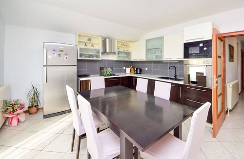 Primorski Dolac House | Wonderful private villa for 6 people with A/C, private pool, WIFI, TV, terrace and panoramic view