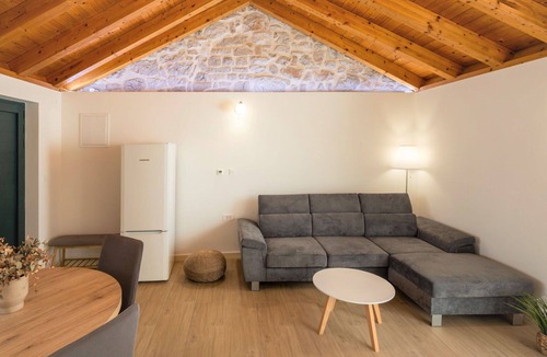 Primosten House | Wonderful private villa for 8 people with WIFI, private pool, A/C, TV and terrace