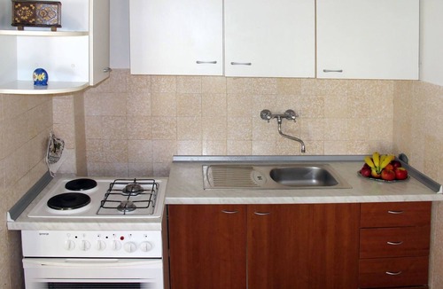 Frata House | Wonderful villa for 5 people with WIFI, TV, terrace, pets allowed and parking
