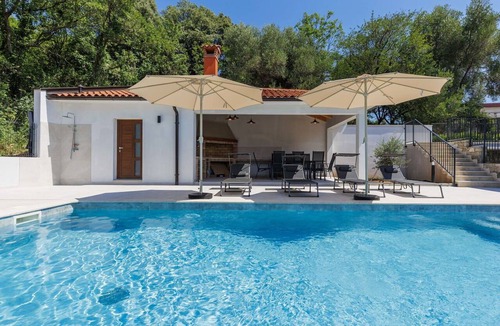 Sveta Marina House | Wonderful villa for 9 people with WIFI, private pool, A/C, TV and terrace