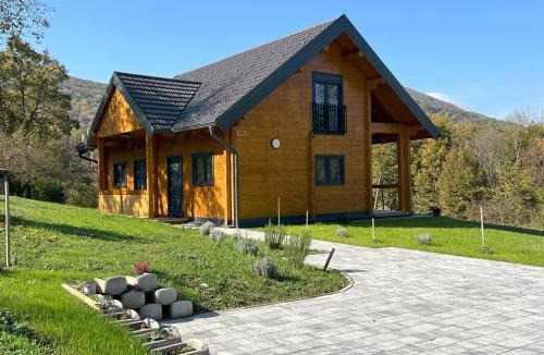 Seliste Dreznicko Apartment | Wooden Villa Old Oak Plitvice Lakes