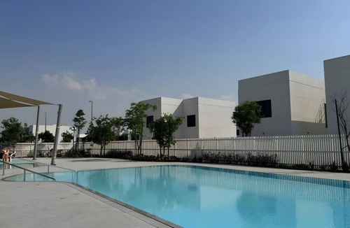 Abu Dhabi House | Yas Island Luxury Stay | 3BR w/Cozy Garden Space