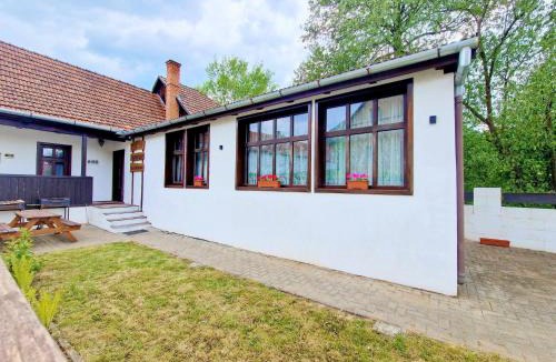 Rimetea House | ZASE Sunrise Guesthouse