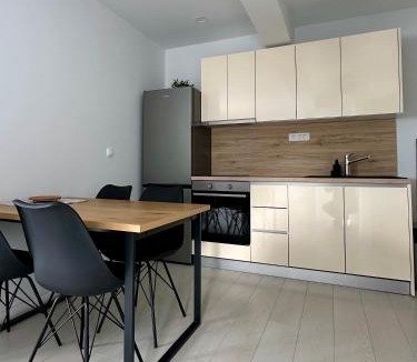 Brist Apartment | Zen Residence 2
