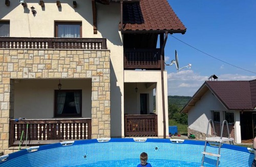 Bodesti House | Zestrea Bunicilor Wellness Retreat