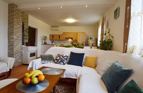 Catez ob Savi House | Zevnik Quiet Retreat with Stunning Views and Equestrian Activities - Family Room with Private Bathroom 8