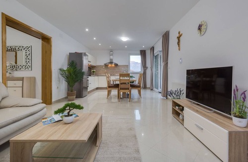 Razanac Villa | Zlatni Dvori