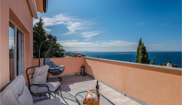 1 Bedroom Awesome Apartment In Stara Baska
