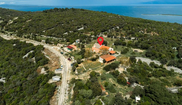 2 bedroom awesome apartment in Veli Losinj