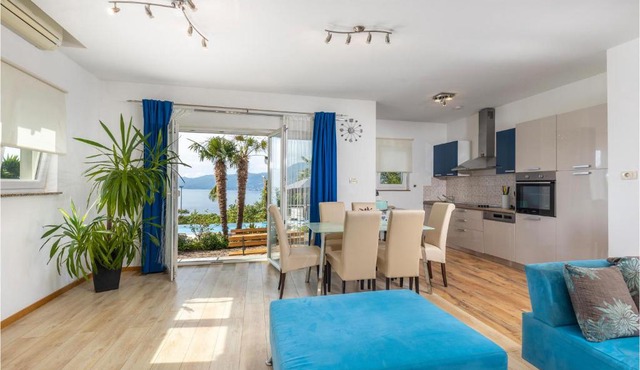 2 Bedroom Beautiful Apartment In Rijeka in Rijeka