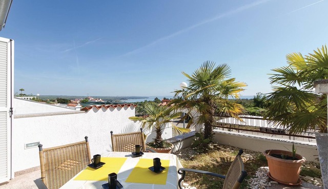 2 bedroom cozy apartment in Barbariga in Barbariga