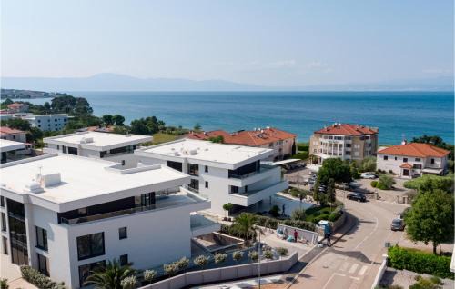 2 Bedroom Lovely Apartment In Malinska in Malinska