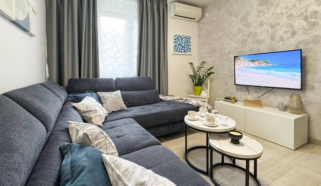 2 bedroom nice apartment in Split