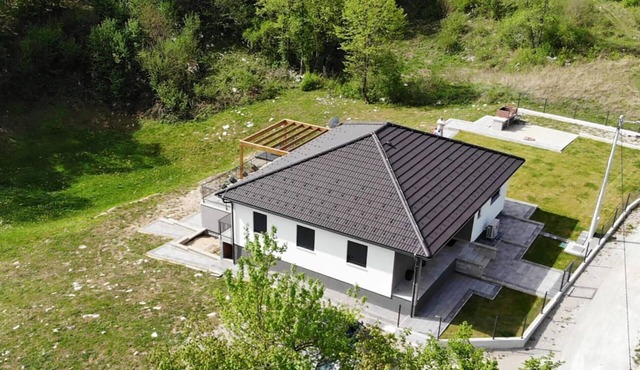 3 bedroom beautiful home in Seliste Dreznicko