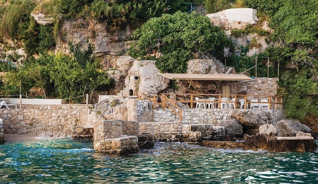 3 bedroom beautiful apartment in Omis
