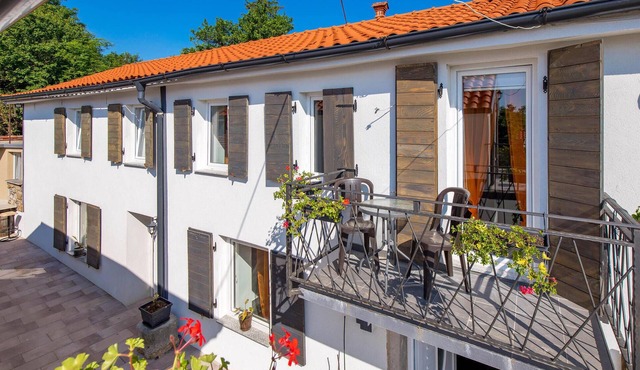 3 bedroom lovely home in Jurdani in Jurdani
