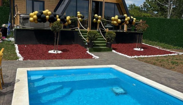 A-Frame Wellness Villa with Private Pool, Sauna & Jacuzzi near Belgrade in Mladenovac