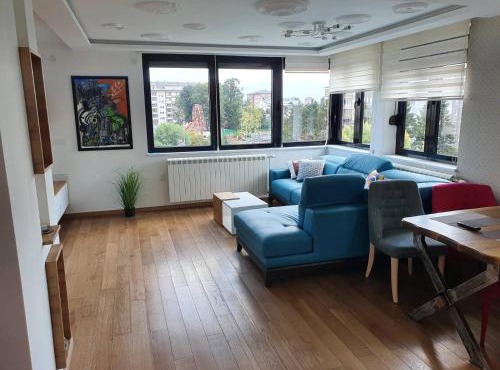 Alo Alo Apartman 5 in Kruševac