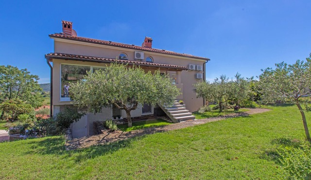 Amazing apartment in Secovlje with house sea view in Secovlje