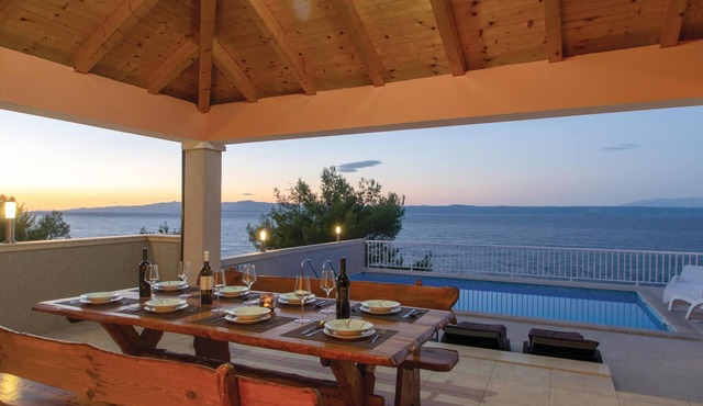 Amazing home in Blato in Blato