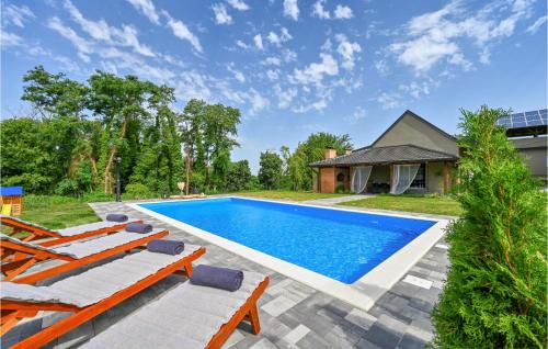 Amazing Home In Gornje Plavnice With Sauna