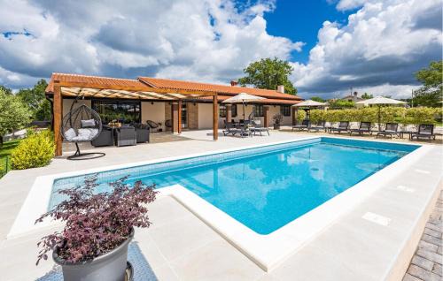 Amazing Home In Labin