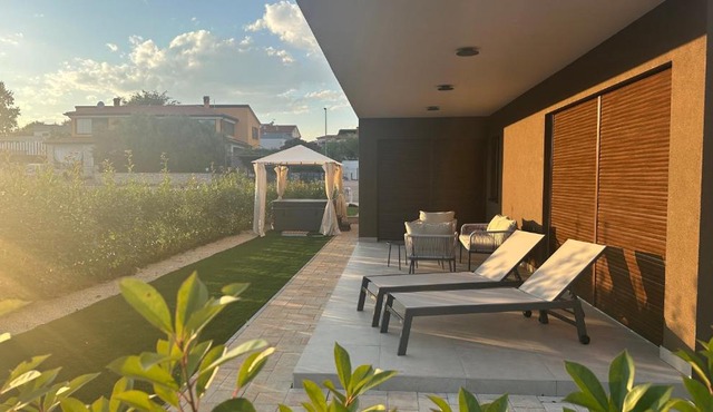 AP Residence Contessa in Bužinija