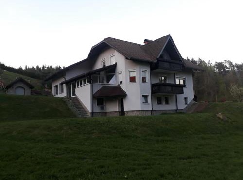 Apartma Juteršek in Libeliče