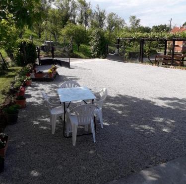 Apartman-Guest House "Oliver" in Gvozd