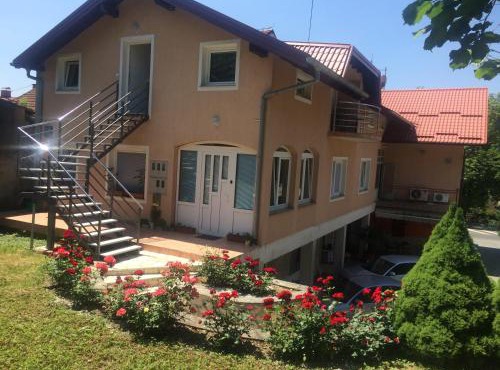 Apartmani JEDVAJ