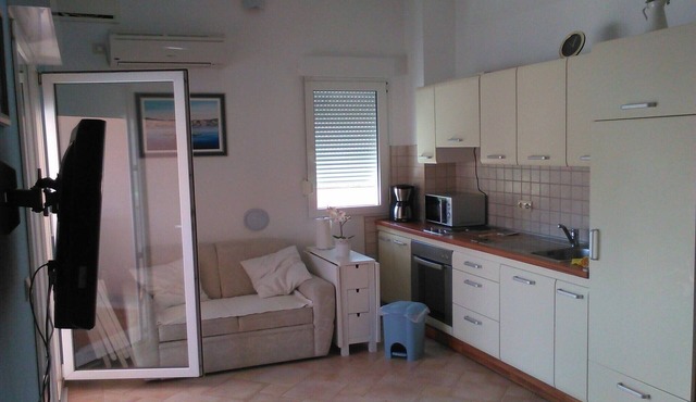 Apartment in Zaboric near the beach in Žaborić