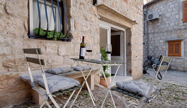 Apartment Kirinkin in Vis