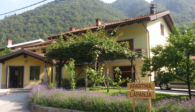 Apartment Lapanja 2 with two rooms, for up to four people in Slap ob Idrijci
