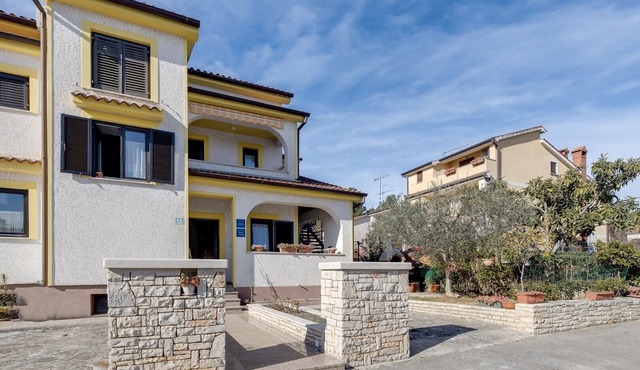 Apartment Matosevic III with Roof Terrace - Porec