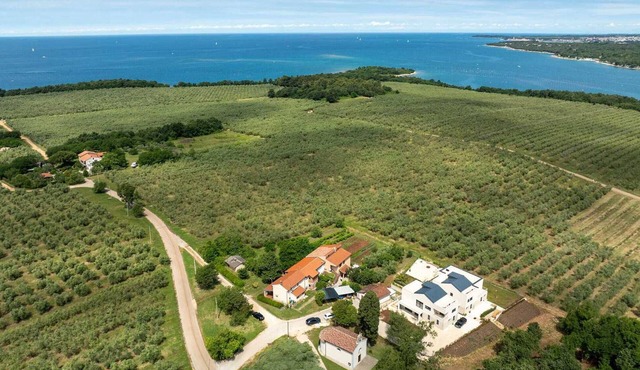 Apartment Soline I a sea view retreat near Poreč