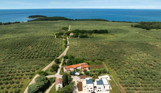 Apartment Soline II a sea view retreat near Poreč