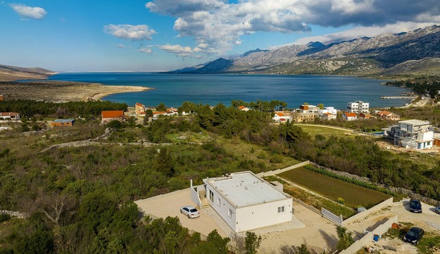 Apartment Temida with sea view