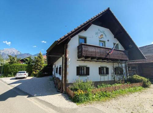 Apartment Ursa Major & Glamp Barba in Preddvor