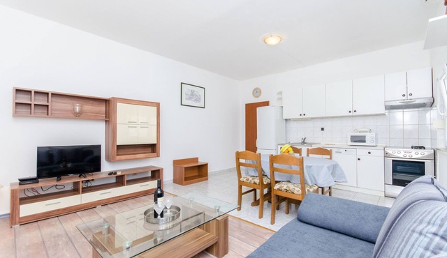 Apartments and Rooms Iva in Trogir