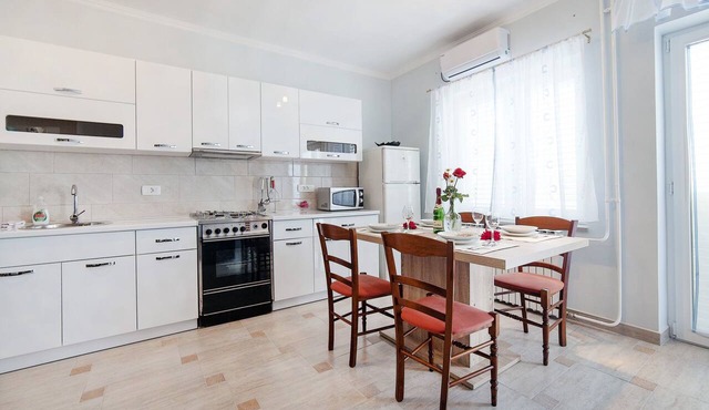 Apartments Andela in Brsec