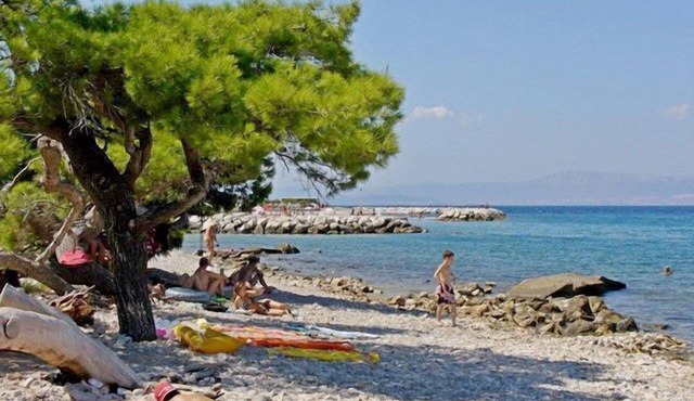 Apartments and Rooms Anka (31931-A2) - Supetar - island Brac in Supetar - island Brac