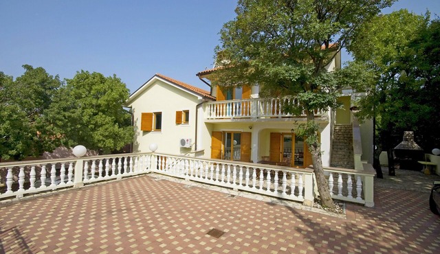 Apartments Marinko, (16457), Povile, hr in Povile