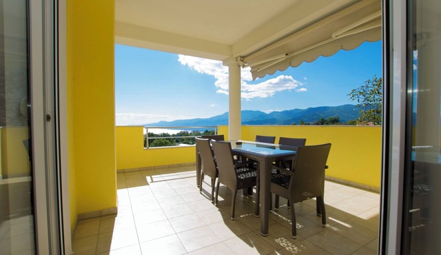 Apartments Relax (86821-A2) - Kastav