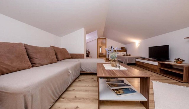 Apartments Scerbe Gordana & Miljenko Rab - One Bedroom Apartment with Terrace (3)