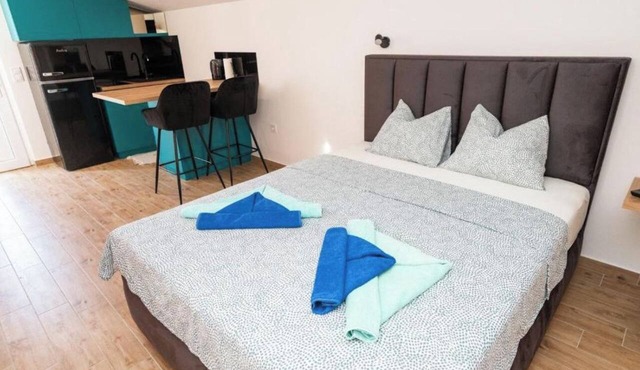Apartments Villa Monique: Studio with Pool View in Rogoznica