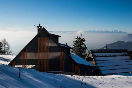 Apartments Zvoh, Krvavec, Ski-in, Ski-out in Ambroz pod Krvavcem